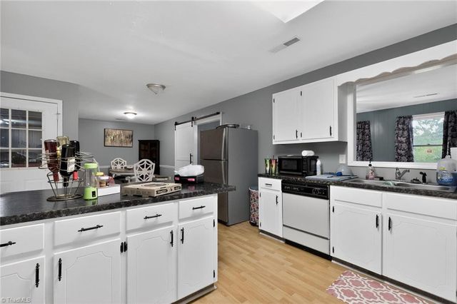 316 Christine Court, Winston-salem, NC 27127
