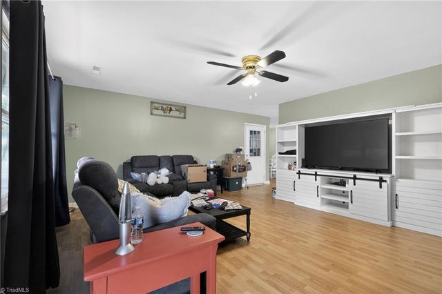 316 Christine Court, Winston-salem, NC 27127