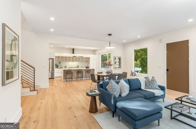 1045 Shepherds Lane NE, Atlanta, GA 30324