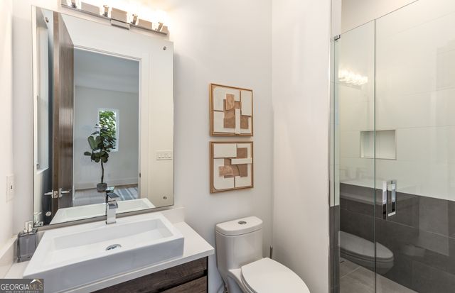 1045 Shepherds Lane NE, Atlanta, GA 30324