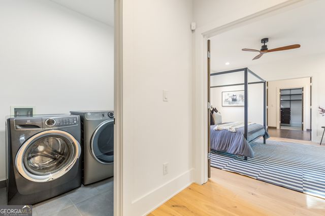 1045 Shepherds Lane NE, Atlanta, GA 30324