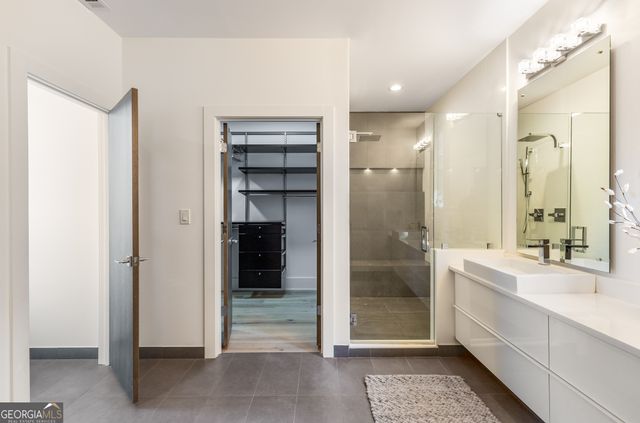 1045 Shepherds Lane NE, Atlanta, GA 30324