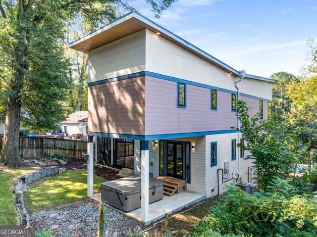 1045 Shepherds Lane NE, Atlanta, GA 30324