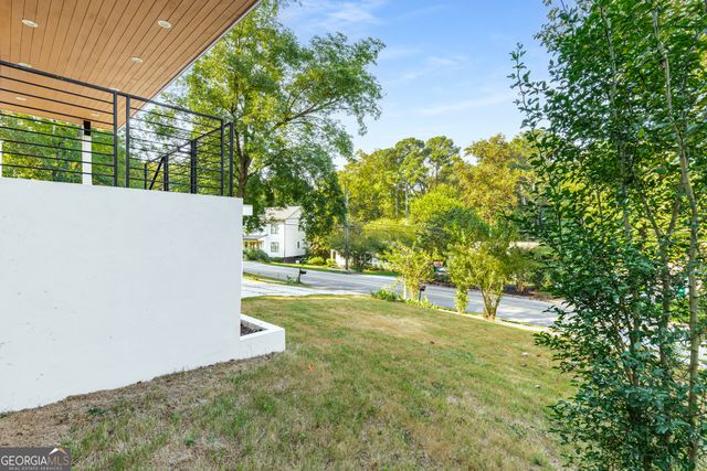 1045 Shepherds Lane NE, Atlanta, GA 30324