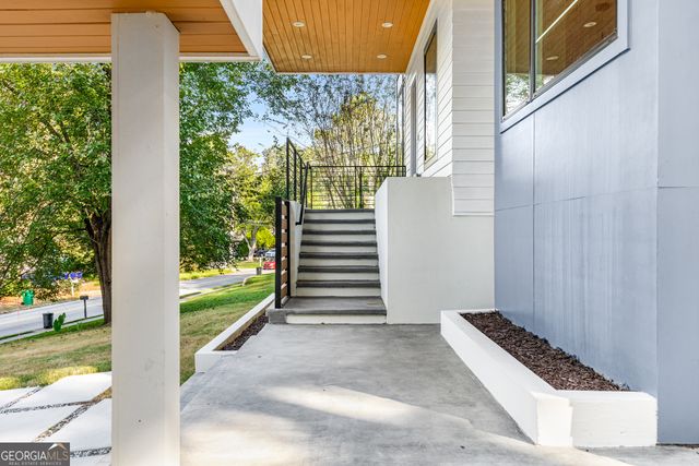 1045 Shepherds Lane NE, Atlanta, GA 30324