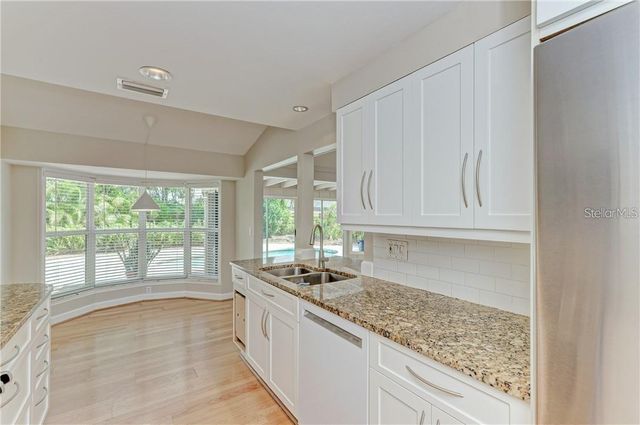 3150 REGATTA CIRCLE, Sarasota, FL 34231