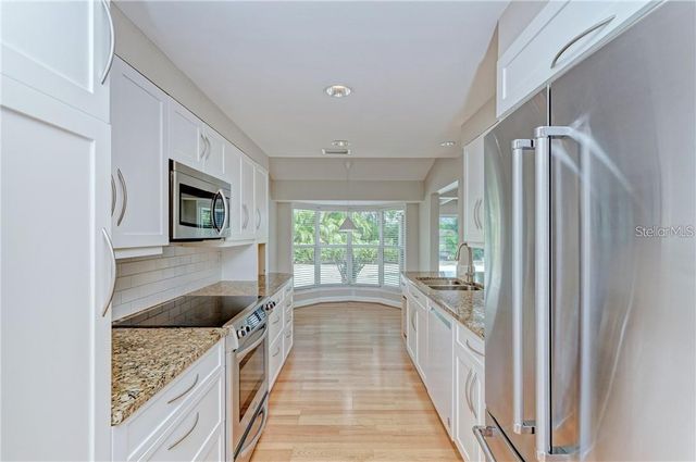 3150 REGATTA CIRCLE, Sarasota, FL 34231