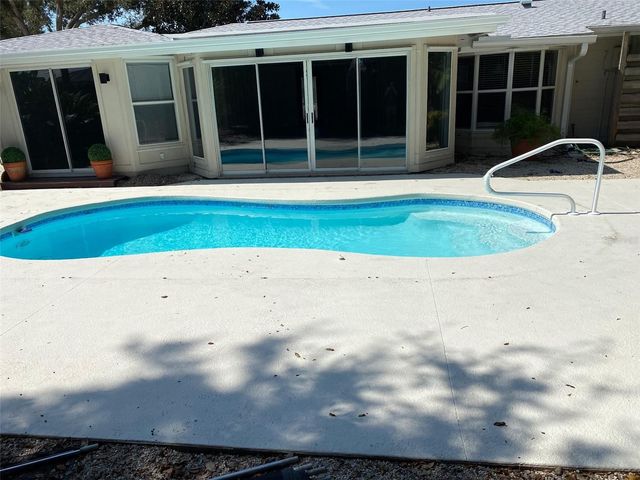 3150 REGATTA CIRCLE, Sarasota, FL 34231