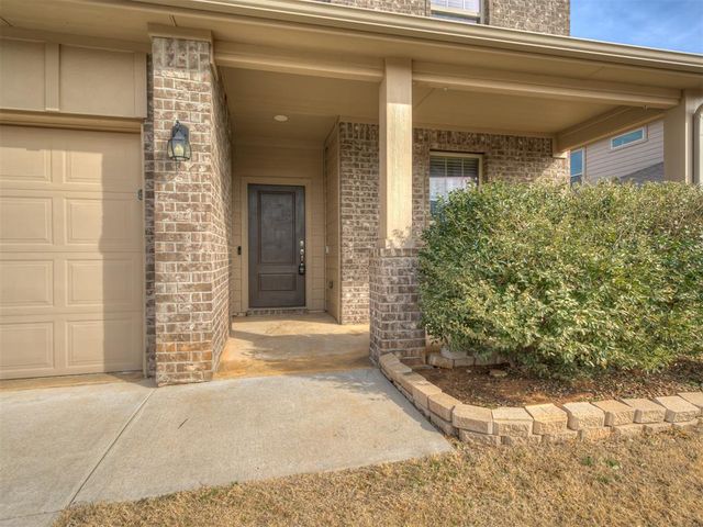 11133 NW 95th Court, Yukon, OK 73099