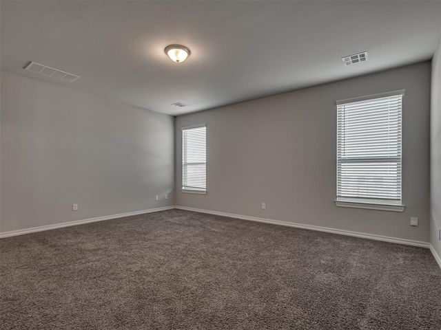 11133 NW 95th Court, Yukon, OK 73099