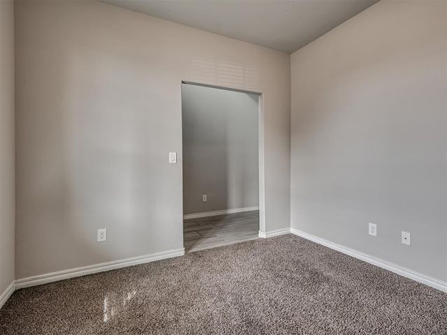 11133 NW 95th Court, Yukon, OK 73099