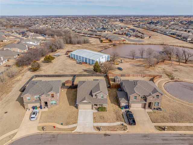 11133 NW 95th Court, Yukon, OK 73099