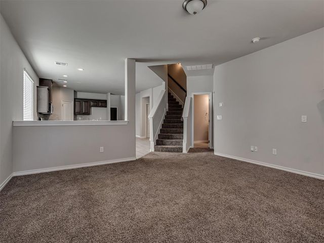 11133 NW 95th Court, Yukon, OK 73099