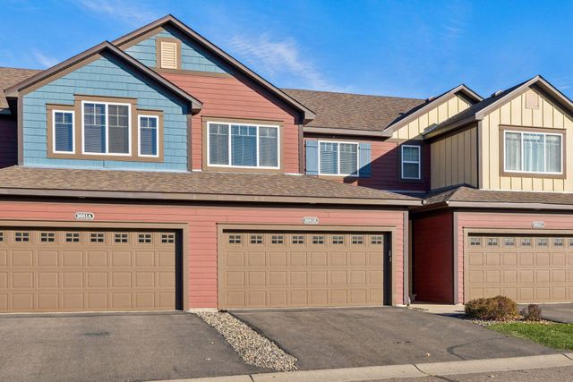 3081 Countryside Avenue B, Woodbury, MN 55129