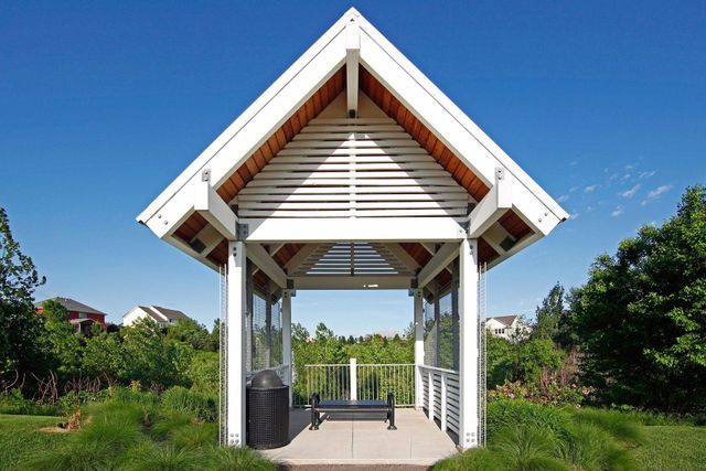 3081 Countryside Avenue B, Woodbury, MN 55129