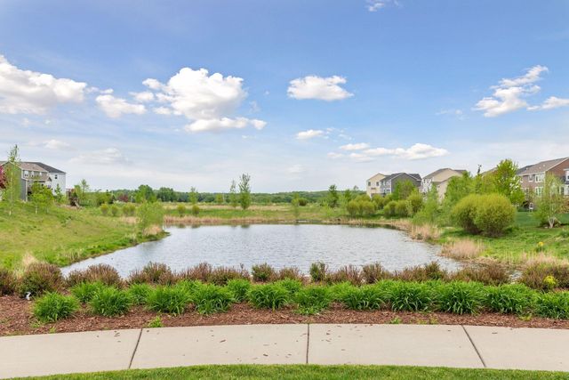 3081 Countryside Avenue B, Woodbury, MN 55129