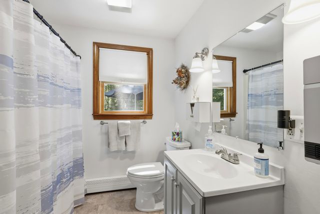 10 Checkerberry Lane, Forestdale, MA 02644