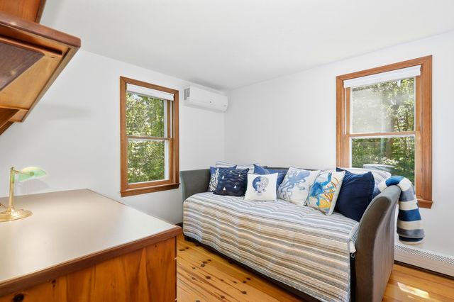 10 Checkerberry Lane, Forestdale, MA 02644
