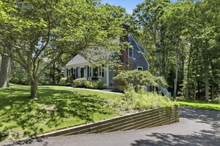 10 Checkerberry Lane, Forestdale, MA 02644