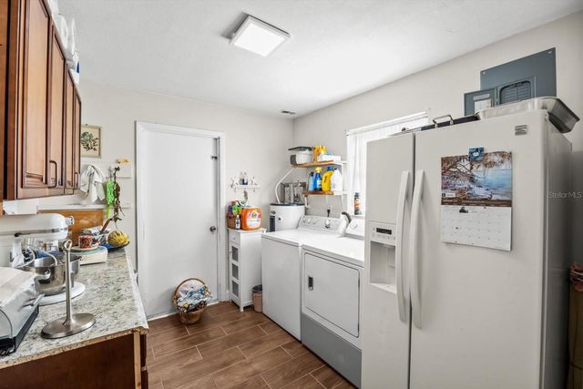 1106 LANDSDOWNE DRIVE, Sebastian, FL 32958