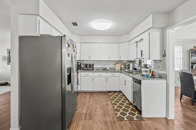 1106 LANDSDOWNE DRIVE, Sebastian, FL 32958