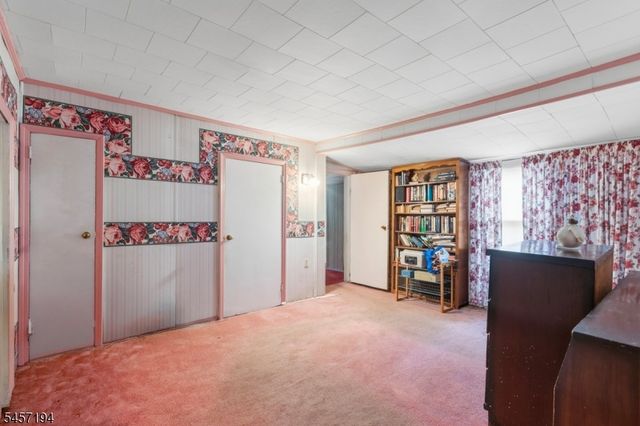 132 Elm St, City Of Orange Twp., NJ 07050