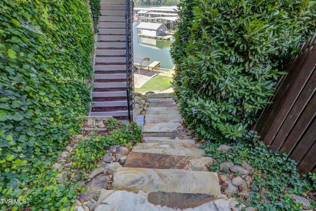 667 Rockingham Road, Gray, TN 37615