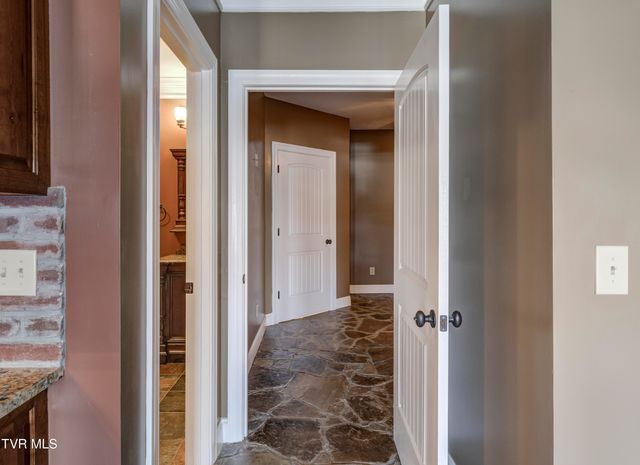 667 Rockingham Road, Gray, TN 37615
