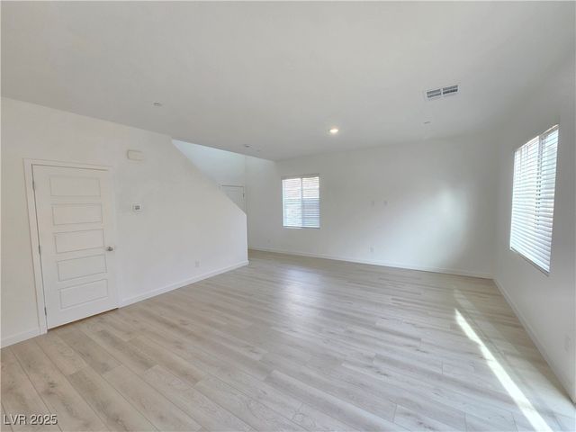 530 Preston Crest Street, Henderson, NV 89011