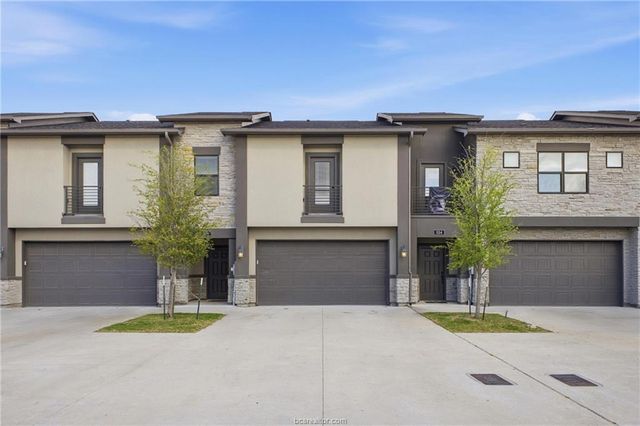 536 Momma Bear Drive, College Station, TX 77845