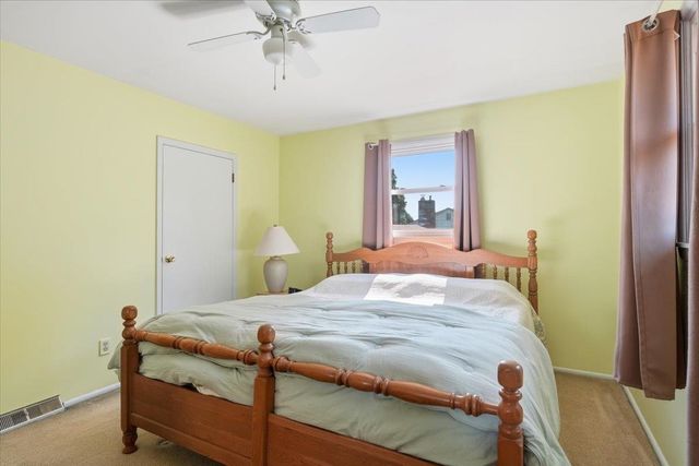 162 Stirrup Circle, Williston, VT 05495