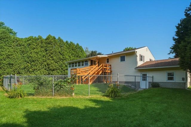 162 Stirrup Circle, Williston, VT 05495