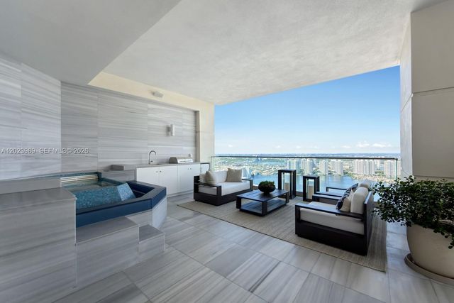 17975 Collins Avenue N4602, Sunny Isles Beach, FL 33160