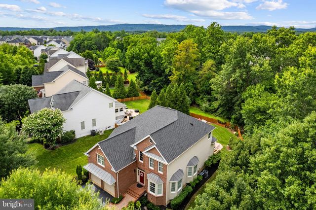 5777 WATERLOO BRIDGE CIR, Haymarket, VA 20169