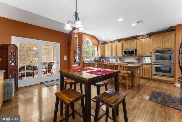 5777 WATERLOO BRIDGE CIR, Haymarket, VA 20169