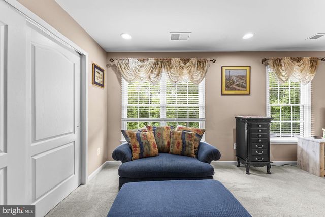 5777 WATERLOO BRIDGE CIR, Haymarket, VA 20169