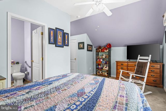 5777 WATERLOO BRIDGE CIR, Haymarket, VA 20169