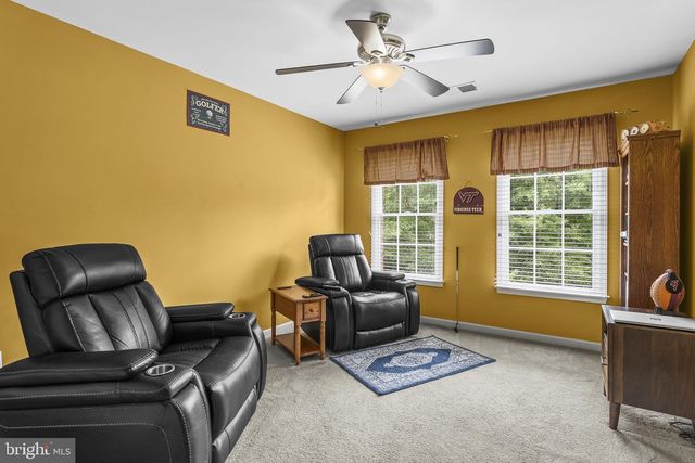 5777 WATERLOO BRIDGE CIR, Haymarket, VA 20169
