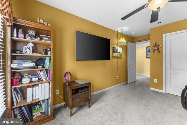 5777 WATERLOO BRIDGE CIR, Haymarket, VA 20169
