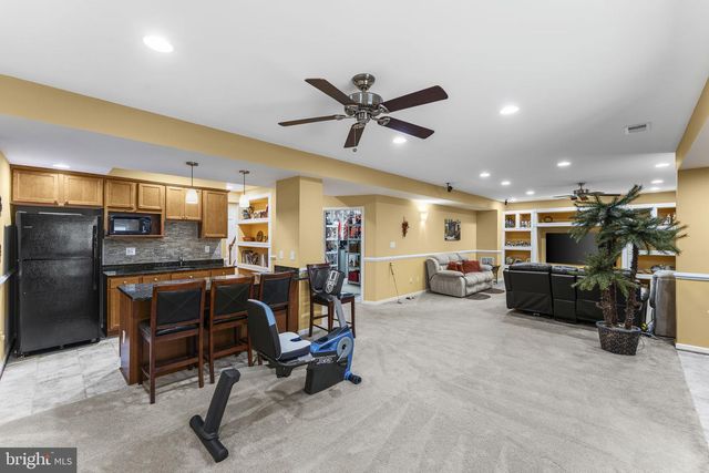 5777 WATERLOO BRIDGE CIR, Haymarket, VA 20169