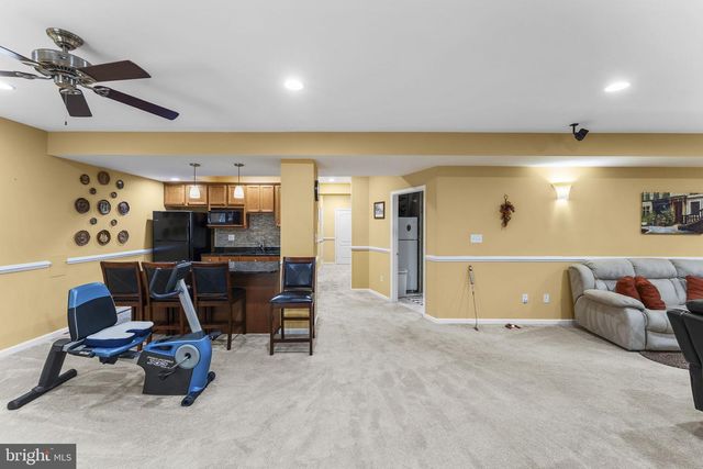 5777 WATERLOO BRIDGE CIR, Haymarket, VA 20169