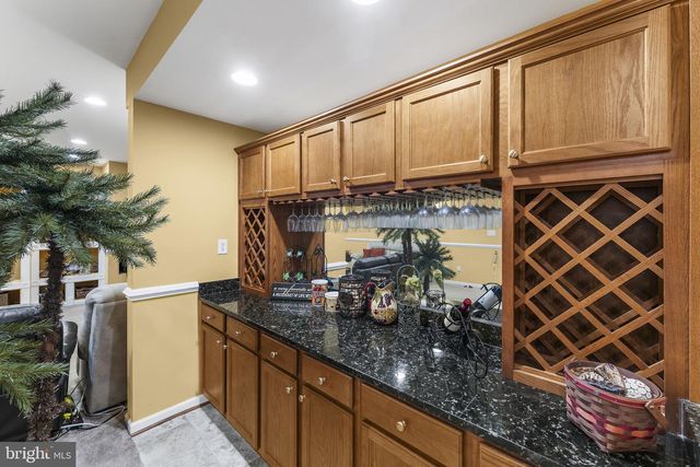 5777 WATERLOO BRIDGE CIR, Haymarket, VA 20169