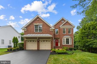 5777 WATERLOO BRIDGE CIR, Haymarket, VA 20169