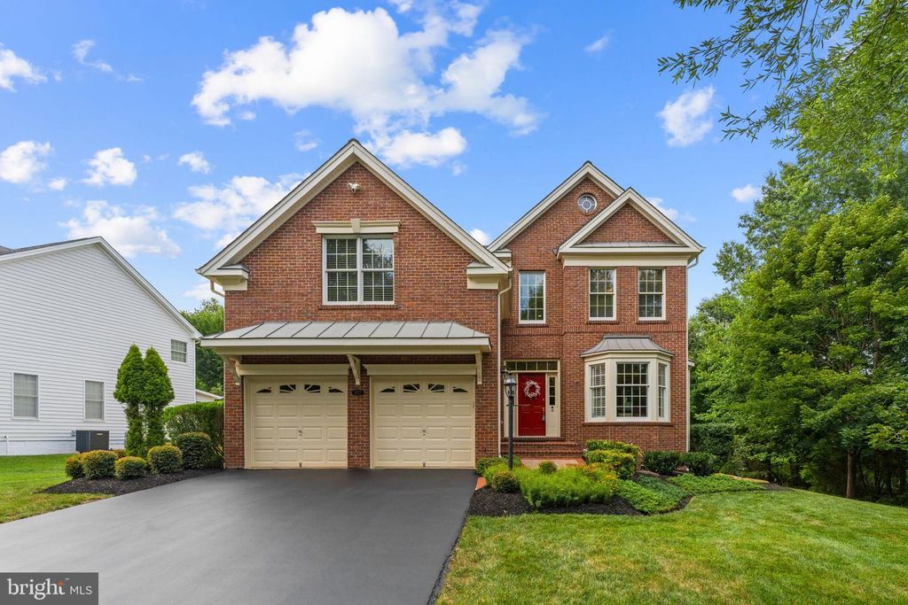 5777 WATERLOO BRIDGE CIR, Haymarket, VA 20169