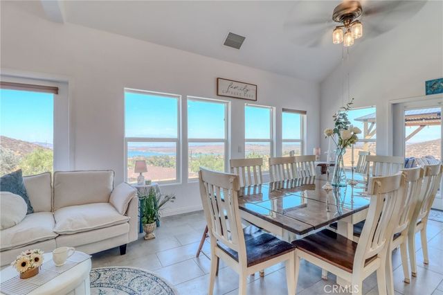 20948 Onaknoll Drive, Lake Mathews, CA 92570