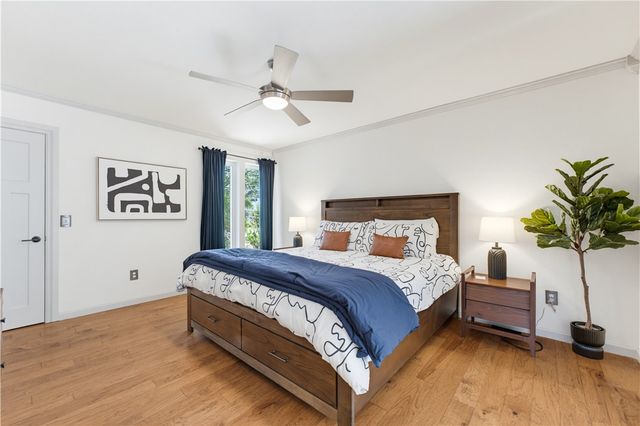 703 Bella Vista Road, Bentonville, AR 72712