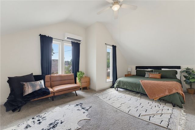 703 Bella Vista Road, Bentonville, AR 72712