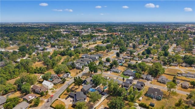 703 Bella Vista Road, Bentonville, AR 72712