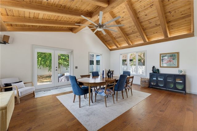 703 Bella Vista Road, Bentonville, AR 72712
