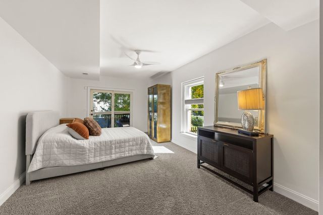 26 N Julian Street, Naperville, IL 60540